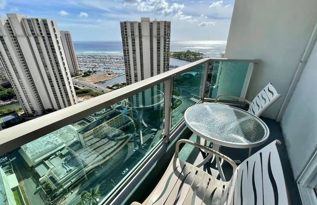 Ala Moana Hotel 31St Floor-1